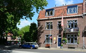 Hotel Pastis